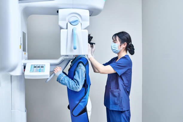 Best Emergency Cosmetic Dentistry (e.g., broken veneers) in Millbrae, CA
